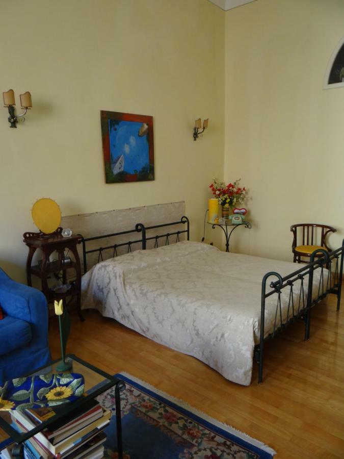 Residenza Al Fillungo Apartment ลุคคา ภายนอก รูปภาพ