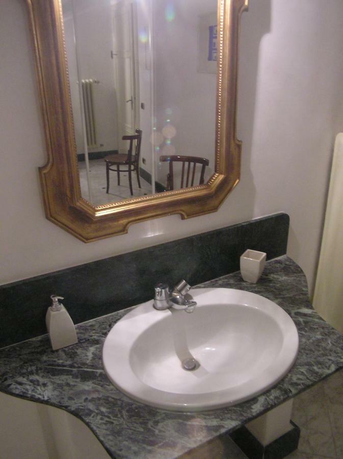 Residenza Al Fillungo Apartment ลุคคา ภายนอก รูปภาพ
